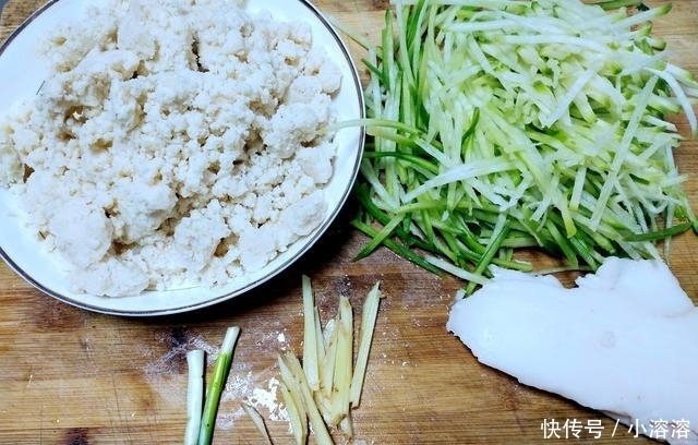 农村|它是农村喂猪的食材，确是不可多得的养生食材，简单炒味道香