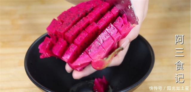  鸡蛋|火龙果不要直接吃了，加2个鸡蛋，比吃肉还香，一周吃7次都不腻！