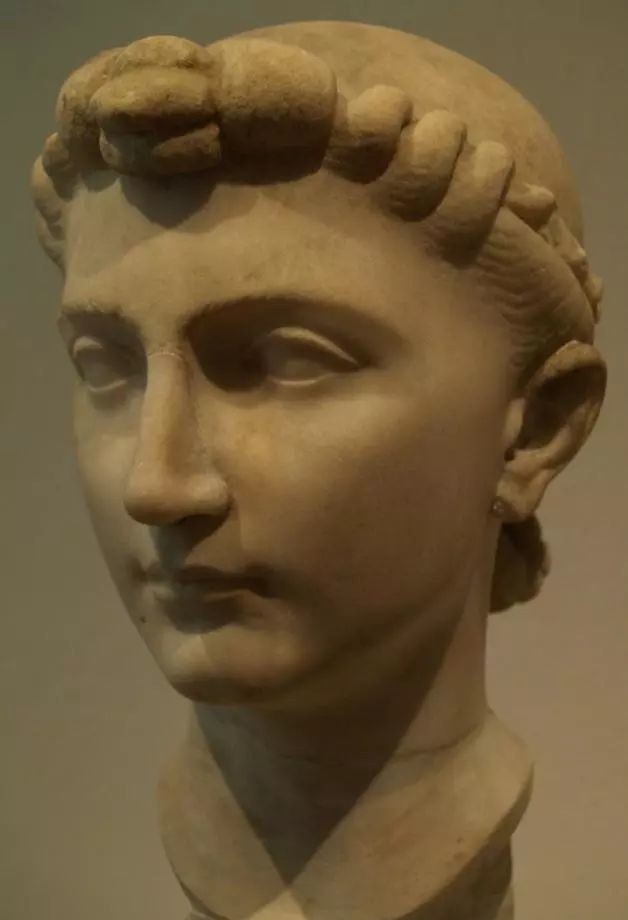  无能为力|罗马皇帝︱家国难两全：主宰罗马却对接班人无能为力的屋大维