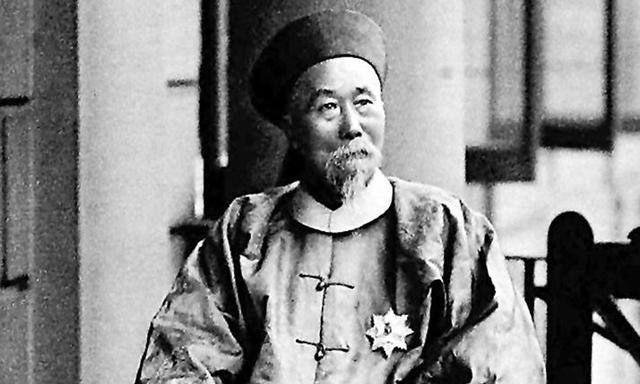 卖国贼|1958年,人们把这个“卖国贼”遗骨挖出,挂在拖拉机上游街示众