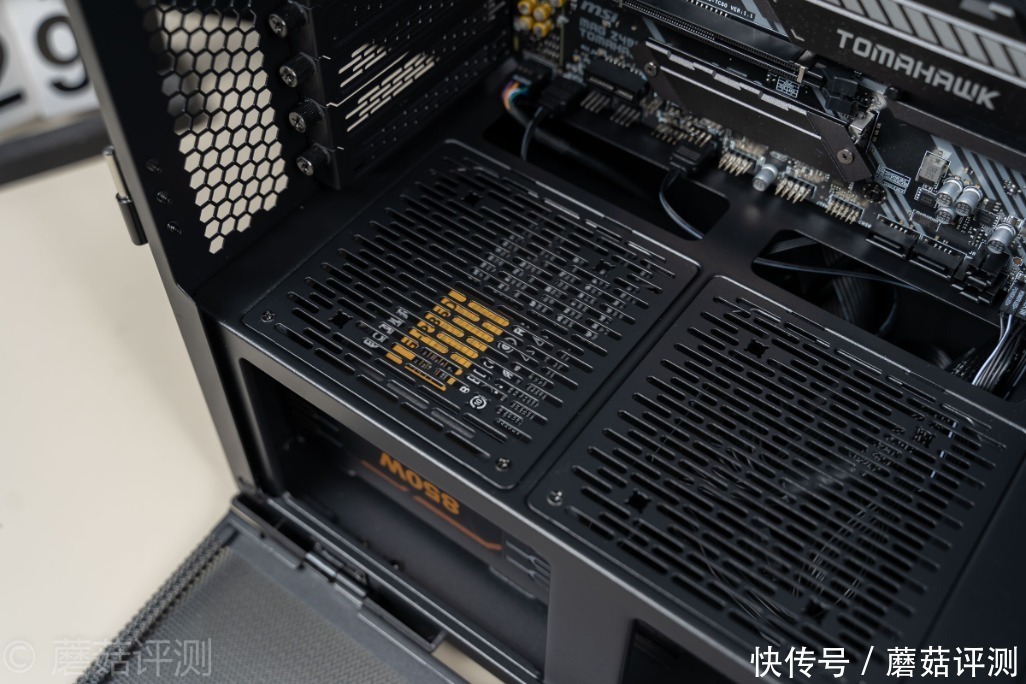  LIANLI|风道升级，散热效果媲美开放式环境、联力LIANLI 鬼斧AIR 机箱 评测