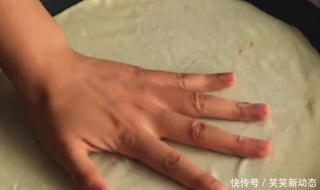  劲道|烙饼大法，60秒出锅，柔软又劲道，一顿吃5张都不够