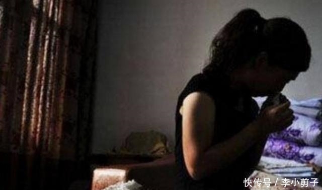 谋划|95后女儿背十万贷款无力偿，自杀前精心谋划残忍弑母，称怕她难受