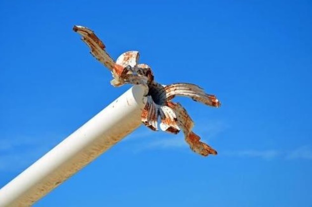 铁棒|枪管制造有多难，铸造件百分百炸膛，只能用铁棒钻孔