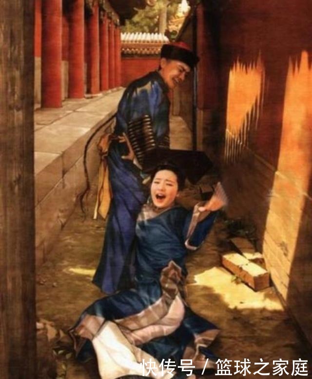 高跟鞋|清朝皇后妃子走路时，为何要宫女扶着胳膊走她自己不会走路吗