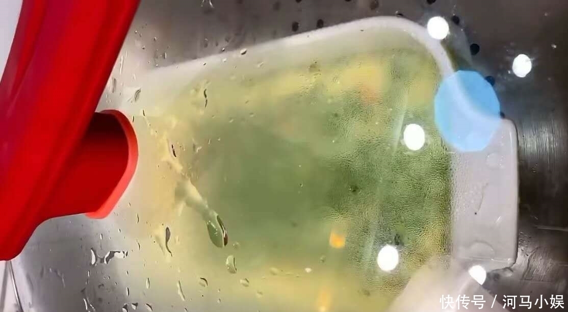 简单|蒸鸡蛋糕看似简单,但是一不小就蒸老了,注意2点保证鲜嫩又营养