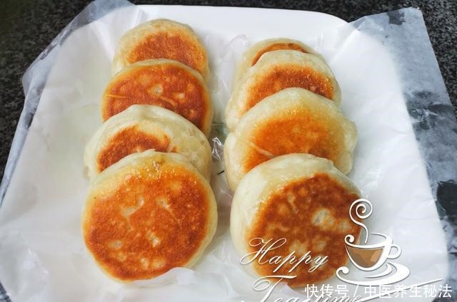 天天|想吃饼不用买,教你糯米饼做法,外酥里糯,孩子天天吃不够