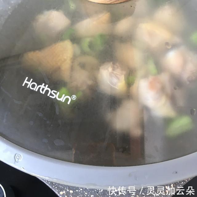 鲜贝|鲜贝炖土鸡腿,营养滋补,鲜美可口