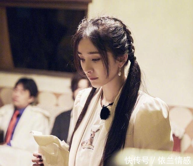 密室大逃脱|杨幂密室狂撒娇,甜到被NPC温柔对待,一旁邓伦的眼神绝了