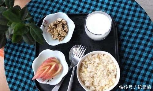营养|我家早餐这样吃, 真是太简单了, 补钙又营养, 炒一锅不够吃