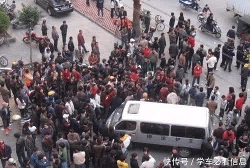 至今|一名男子冒充警察，强行开走运钞车，抢走3亿现金，至今未被抓获