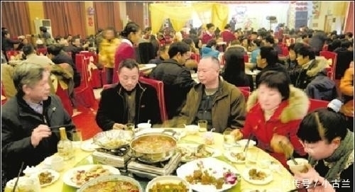 嫂子|开饭店的嫂子私底下告诉我,在外面吃饭时,千万别点这3道菜
