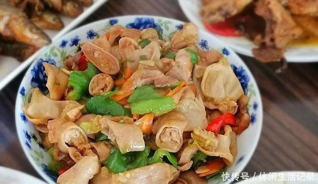 小镇|晒一顿小镇的家乡餐,朴实却最具特色,很多人一定没吃过