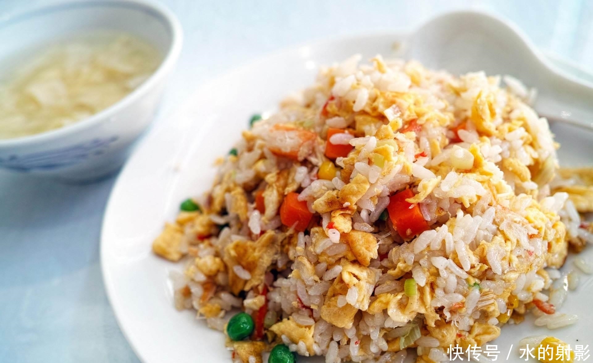 辣椒|学会做培根虾米炒饭,家常好吃超美味,让你吃一口就喜欢上