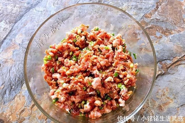 千层肉饼|自从学会千层饼这个做法，家里三天两头就要吃一次，雷打不动