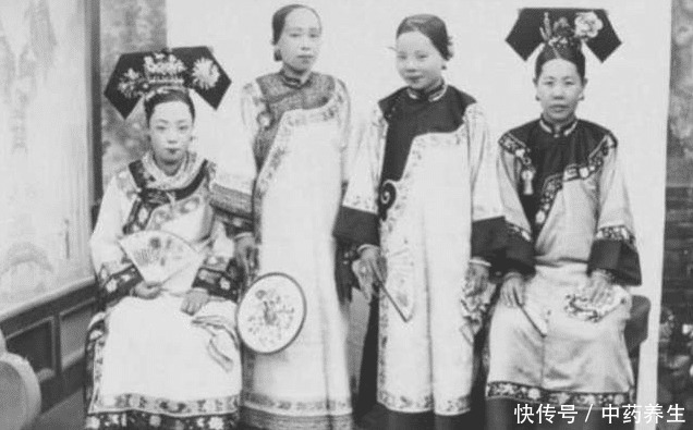 为啥|清朝老照片为啥这些嫔妃都很“丑”那是因为你没有看过漂亮的