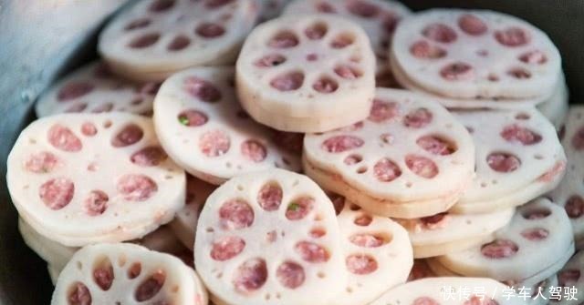 肉末|炸藕盒时，多加一个步骤，藕盒不油腻，吃起来又酥又脆更入味