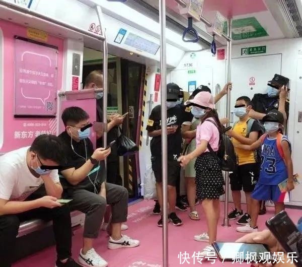地铁|“长大嫁给爸”一辆地铁承载的，是你想象不到的城市文化！