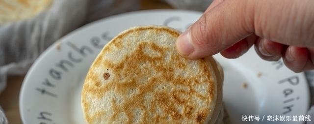  筷子|1碗糯米粉，一杯牛奶，筷子搅一搅，软糯香甜，3斤糯米粉不够吃