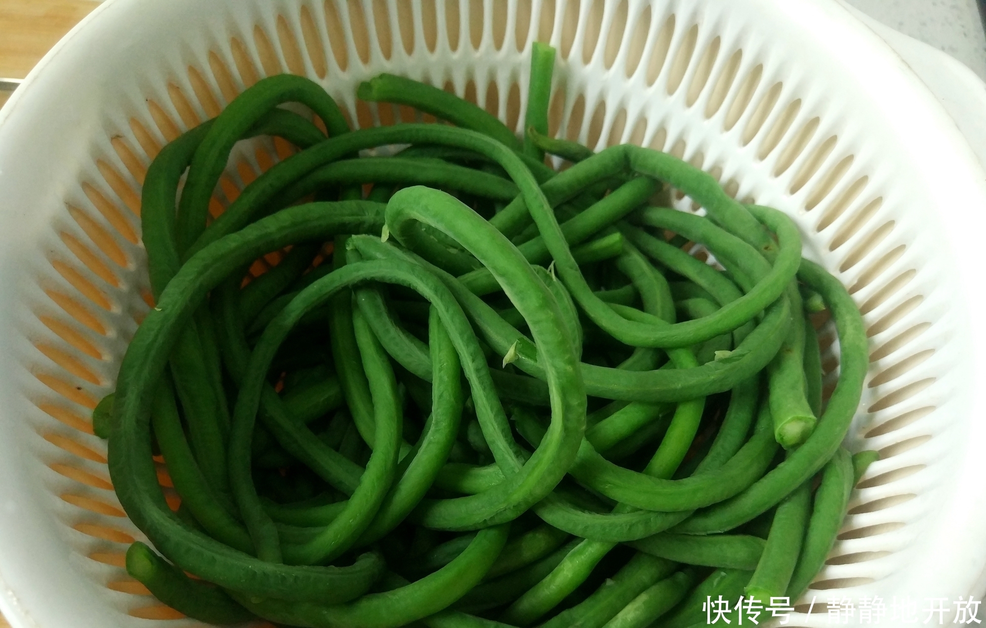 饺子|秋分前后，这种蔬菜抓紧吃，营养高、味道棒，包肉馅饺子最合适