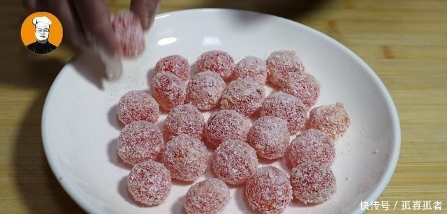 满嘴|月饼不用出去买了,教你在家轻松做,酥软香甜,咬一口满嘴香