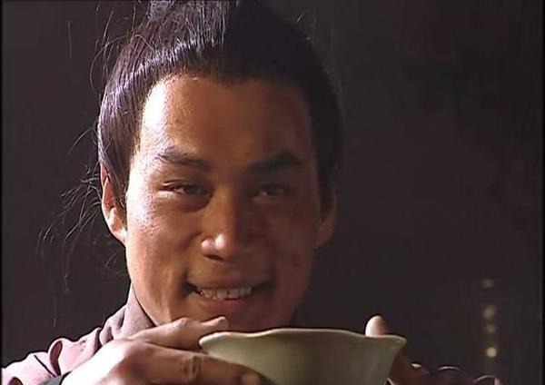 实质|武松连喝18碗酒不醉,这算是什么酒一个“筛”字说明了问题实质