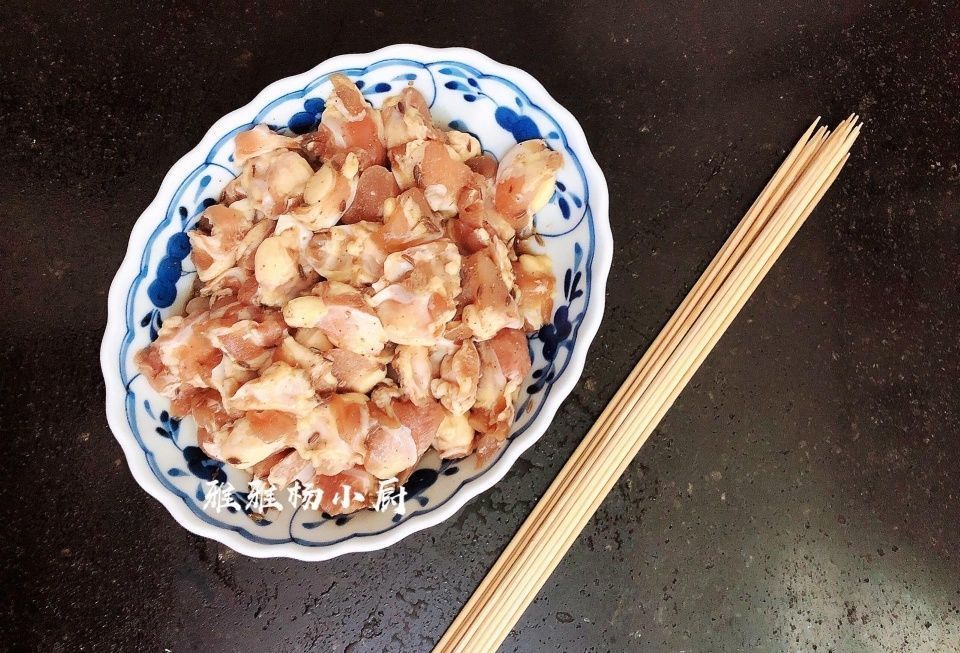  美滋滋|此肉有点贵，香脆可口，做法简单，一次做1斤，全家吃得美滋滋