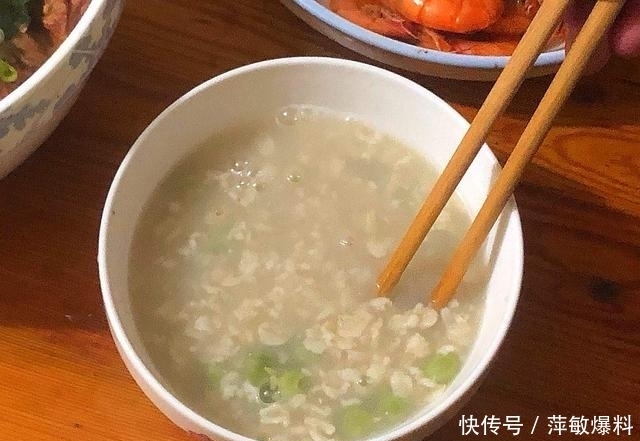 朋友圈|在婆家做的晚餐,虽然很简单,晒到朋友圈火了,网友:孝顺儿媳妇