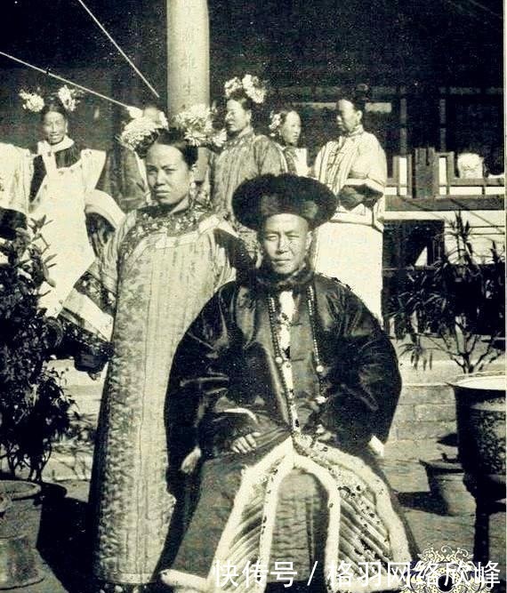 克勤郡王|清朝的王爷和福晋老照片:图二是慈禧的亲妹妹
