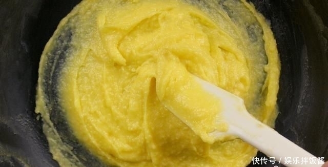 按步|自制甜点香草味泡芙,按步制作比蛋糕简单,零失误操作轻松完成