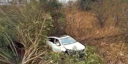  车子|车辆定速巡航120迈，夫妻俩竟然睡着了！突然，车子飞下高速……