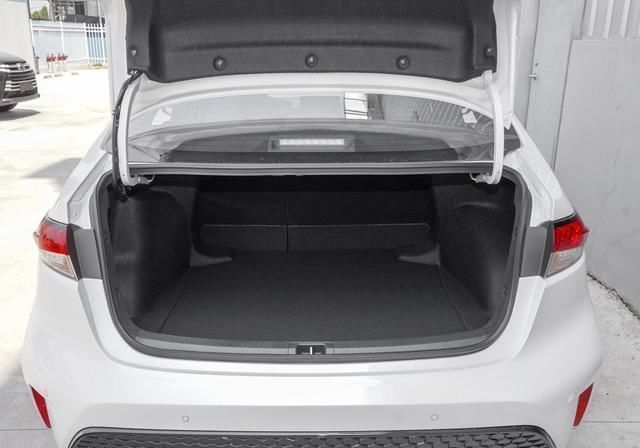 不贵|丰田黑马归位,发动机比本田强,油耗41L还不贵,6年卖出100w辆