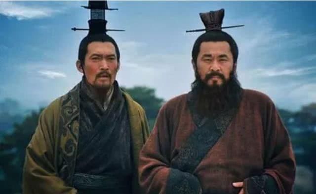 神似|史话三国神似诸葛亮,慧极必伤,郭嘉之死映照着中国易经哲学