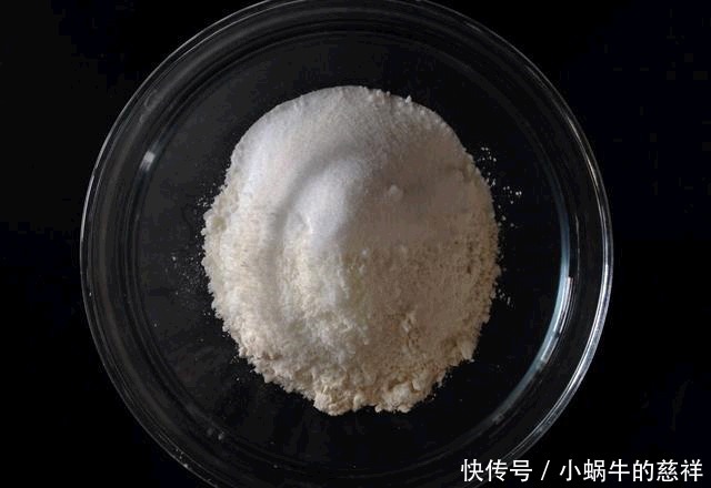 易学|简单易学的椰蓉红薯挞,自己在家就能制作,味道不比蛋挞差