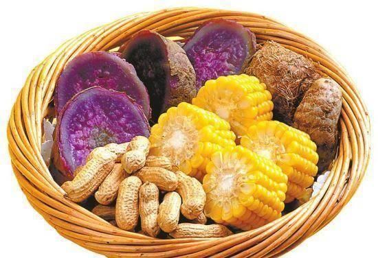  医生|8岁小女孩深夜突发猝死，医生查出病因骂其父母不是人