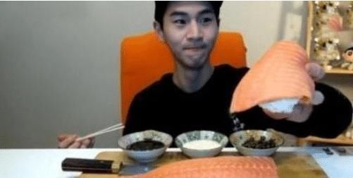 帅哥|网红挑战吃20斤“三文鱼”,入口瞬间被发现“猫腻”吃不起别装
