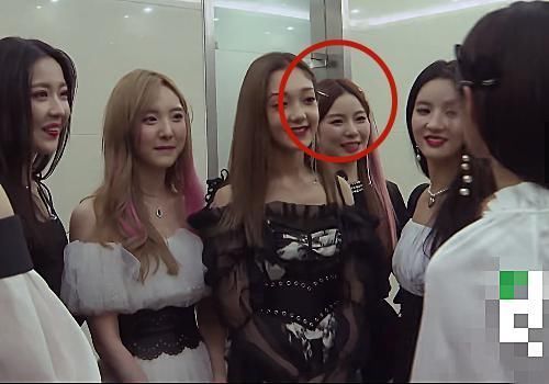 成员|孟美岐嘱咐硬糖少女303成员,谁留意陈卓璇的位置熟不熟很明显