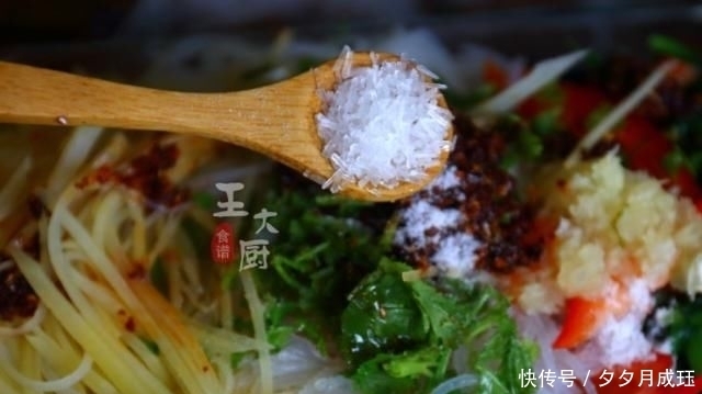 调料|好吃的麻辣双丝，在家也能做出饭店味，简单的调料，香辣的味道