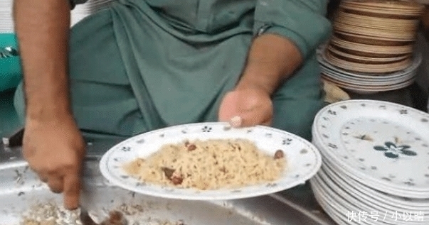 导游|印度10元一份的羊肉饭,导游怎么劝都不听,结果被“坑”惨了