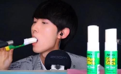 上课|4款“奇葩”小零食,上课偷吃老师都不知道,发明者也是煞费苦心