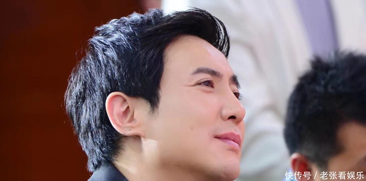 重生|《综艺喜剧王》亮相,全明星阵容引期待,《欢乐喜剧人》涅槃重生