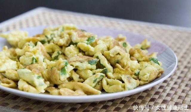 秋后|立秋后,用它炒鸡蛋,比韭菜还要香,平时都不注意,太可惜了