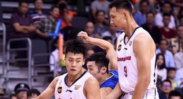  球队当中|一个可能让朱芳雨伤脑筋的事即将到来一悍将的合同不好处理