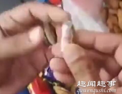 大吃一惊|海关人员发现男子所带花生不对劲 剥开壳一看大吃一惊究竟是怎么回事？