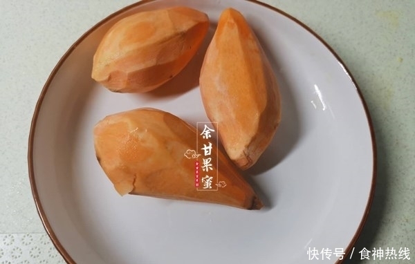 松软|面粉花样做法,一卷一蒸,有牛奶有粗粮,松软香甜,刚出锅吃3个