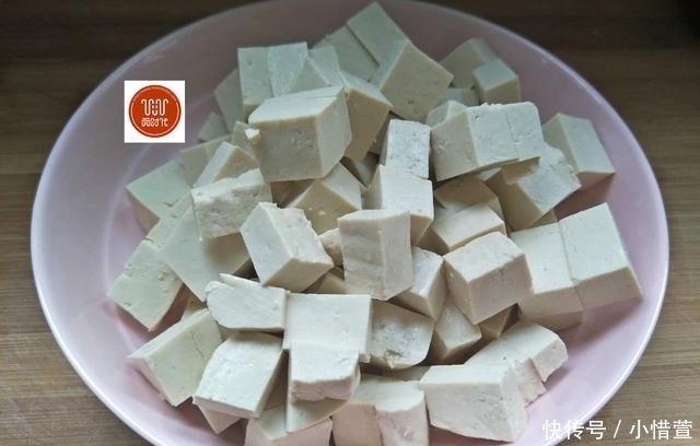  下饭|教你正宗的麻婆豆腐做法，麻辣美味，好吃又下饭，做法超简单！