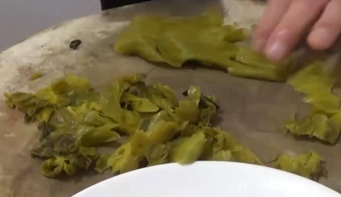 酸菜鱼|压轴菜酸菜鱼,咸香适口的鱼肉搭配酸菜,让人胃口大开,吃起来