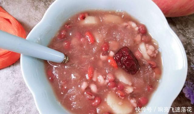 把握|天气越来越凉,多给家人喝这款粥,香甜浓稠滋补润燥,比喝豆浆强