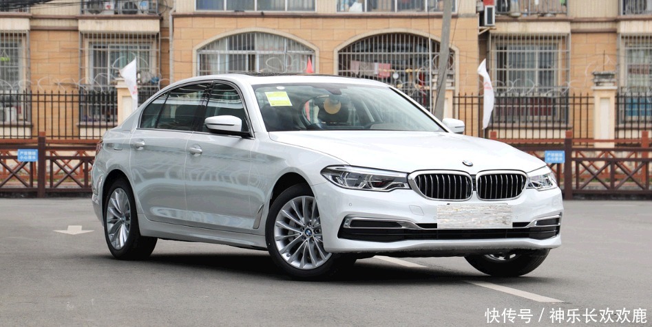 宝马|6.9秒破百,车长5米还配全时四驱,宝马5系这次做对了吗?