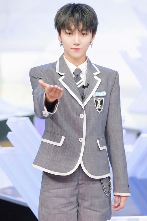 位出|《青春有你2》刘雨昕,你中性打扮凭什么能代表女团C位出道